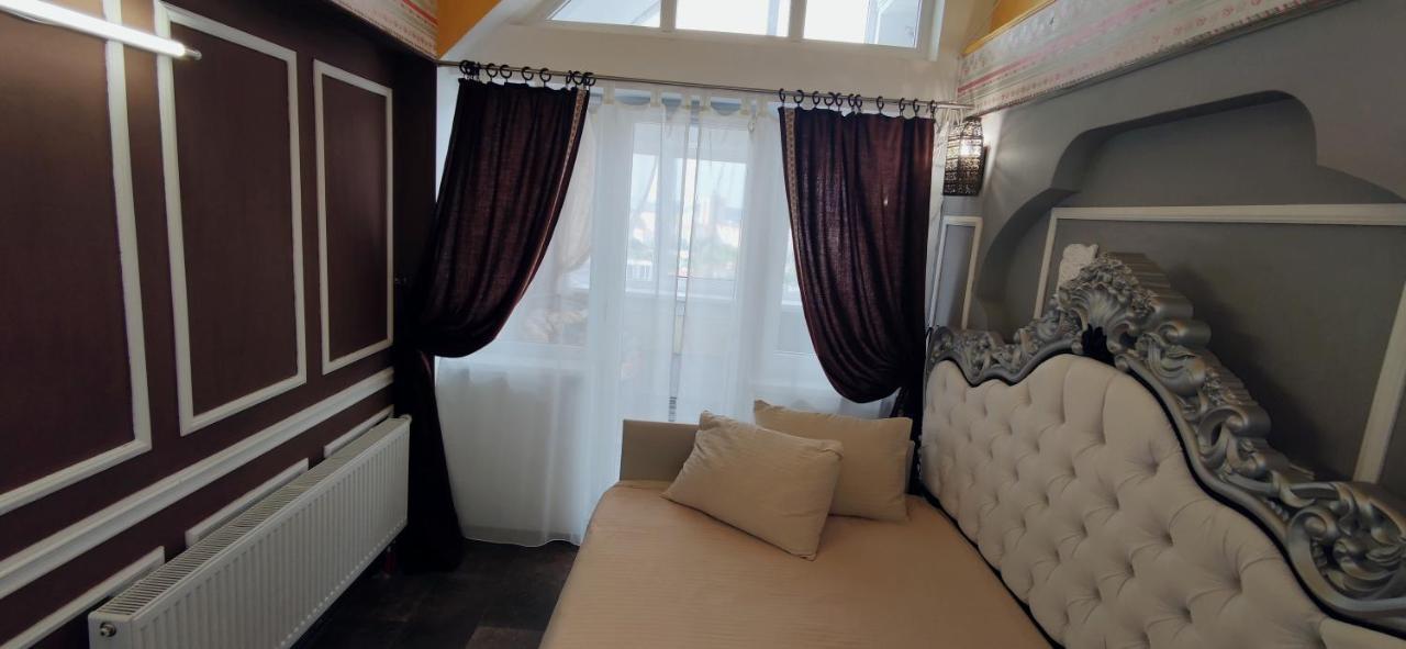 شقة Inessa Center Guest Penthhouse تشيسيناو المظهر الخارجي الصورة